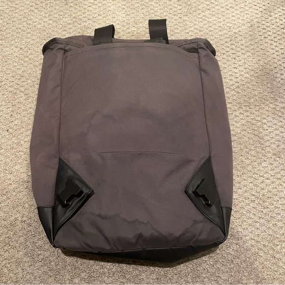 Timbuk2 - Tote Backpack - Picture 9 of 9